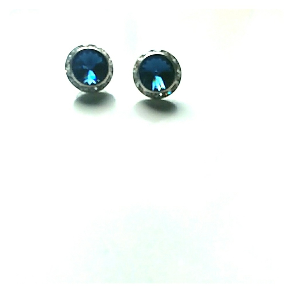 Jo Jo Loves You Saffire earrings